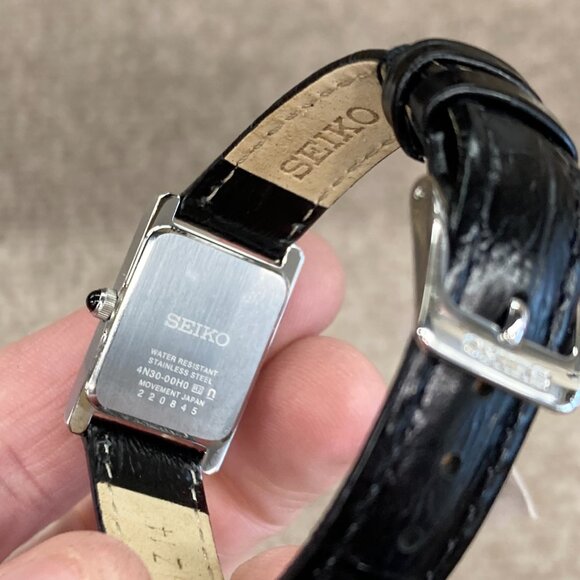 Seiko Women's Watch Stainless Steel Leather Strap - Picture 4 of 7